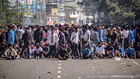 rediff news headlines today|60 killed in Manipur unrest, kin to get Rs 5L aid: CM .